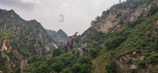 攀登高峰